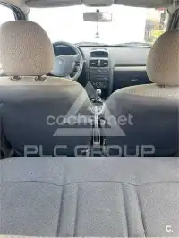 2004 Renault Clio
