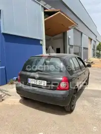 2004 Renault Clio