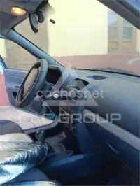 2004 Renault Clio