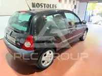 2004 Renault Clio