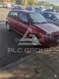 2004 Renault Clio