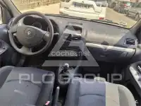 2004 Renault Clio
