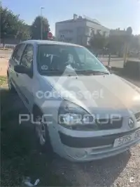 2004 Renault Clio