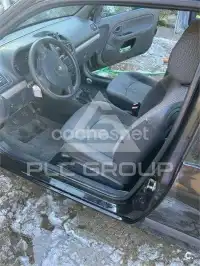 2004 Renault Clio