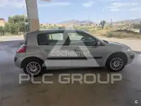 2004 Renault Megane