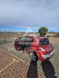 2004 Renault Megane