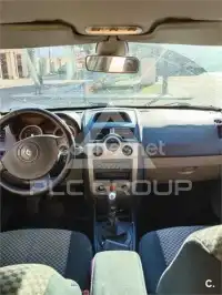 2004 Renault Megane