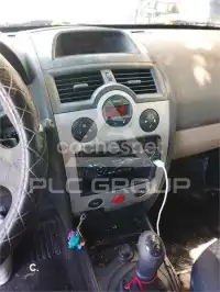 2004 Renault Megane