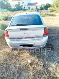 2004 Opel Vectra