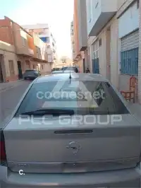 2004 Opel Vectra