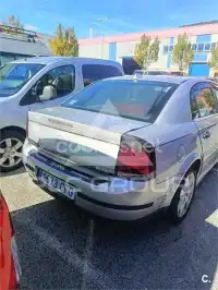 2004 Opel Vectra