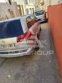 2004 Opel Vectra