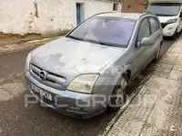 2004 Opel Signum