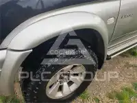 2005 Mitsubishi L200