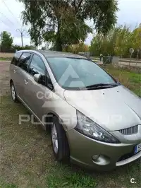 2005 Mitsubishi Grandis