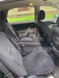 2005 Mitsubishi Grandis