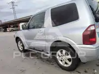 2005 Mitsubishi MONTERO