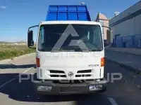 2005 Nissan Atleon