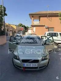 2005 Volvo S40