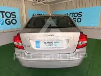 2005 Volvo S40