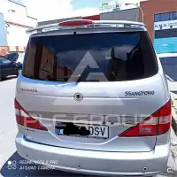 2005 Ssangyong Rodius
