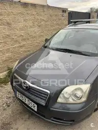 2005 Toyota Avensis