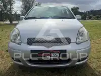2005 Toyota YARIS