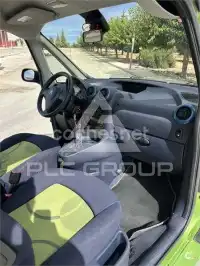 2005 Peugeot 1007