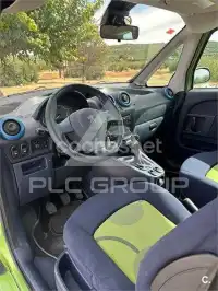 2005 Peugeot 1007