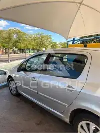 2005 Peugeot 307