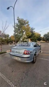2005 Peugeot 407