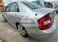 2005 KIA Cerato