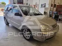 2005 KIA Carens