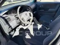 2005 KIA Carens