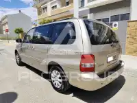 2005 KIA Carnival