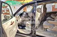 2005 KIA Carnival