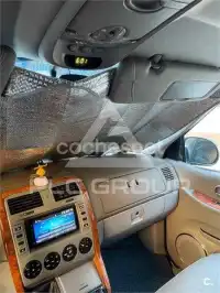 2005 KIA Carnival