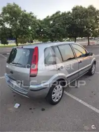 2005 Ford FUSION