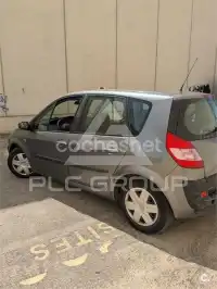 2005 Renault Scenic