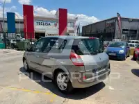 2005 Renault Scenic