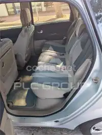 2005 Renault Scenic