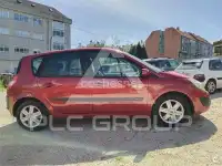 2005 Renault Scenic