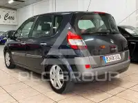 2005 Renault Scenic