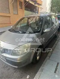 2005 Renault Scenic