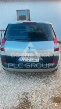 2005 Renault Scenic