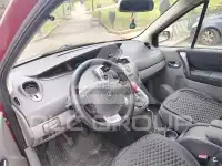 2005 Renault Scenic