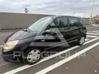 2005 Renault Scenic