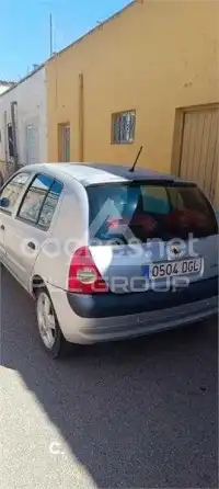 2005 Renault Clio