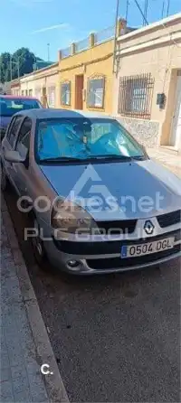 2005 Renault Clio