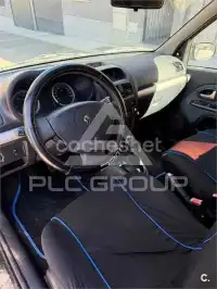 2005 Renault Clio